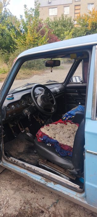 продам ваз 21063