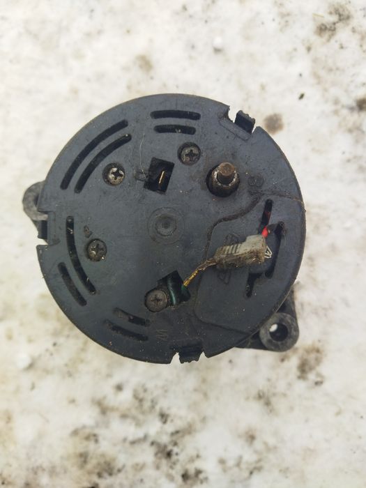 Генератор ВАЗ 2110