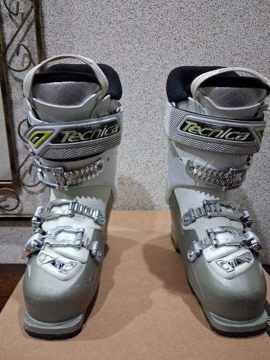 Buty narciarskie damskie