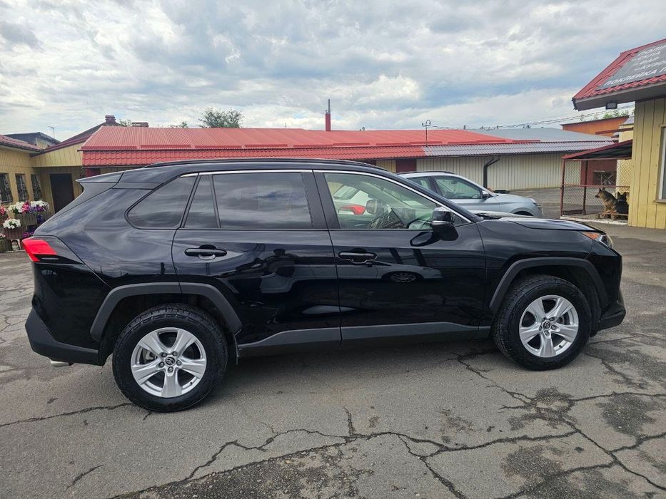 Toyota RAV4 2019