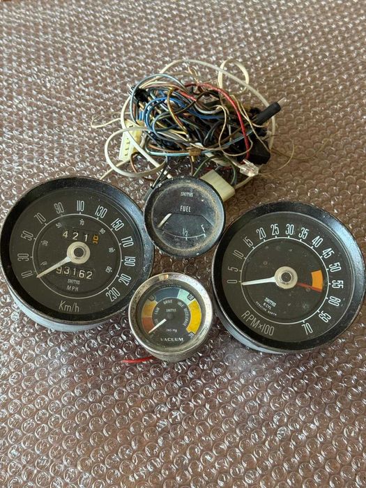 Conjunto de Manómetros Smiths Triumph + Cablagem de Iluminação