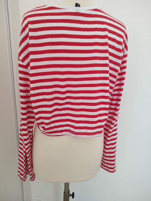 Camisola curta com mangas compridas NOVO