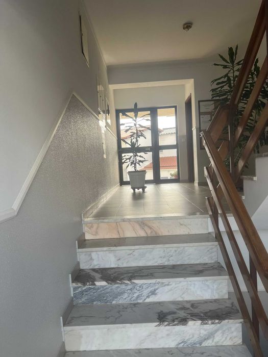Arrendo - Apartamento T1 - Leiria