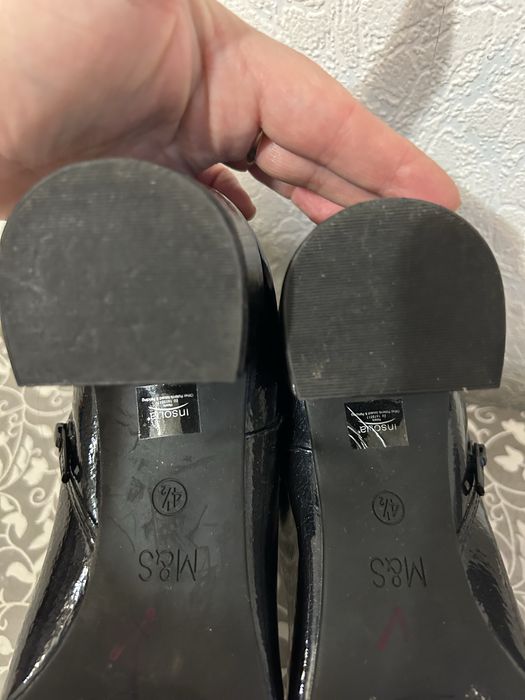 чоботи ботинки ботильйони zara