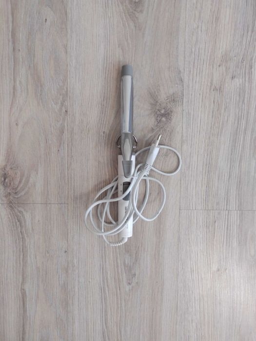 Плойка,фен,електрощипці для волосся