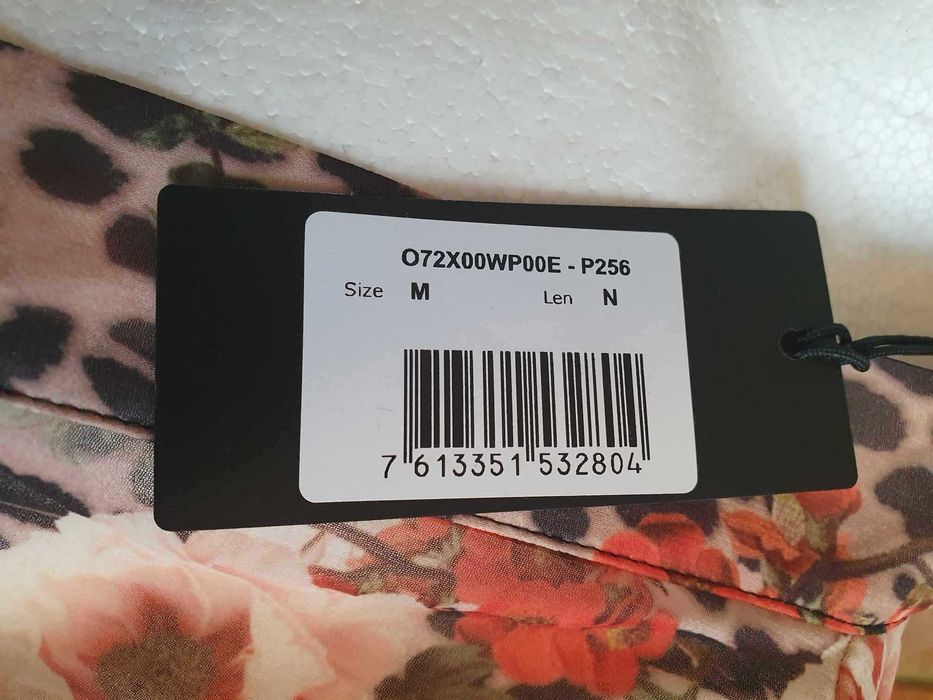 Szlafrok, podomka marki Guess