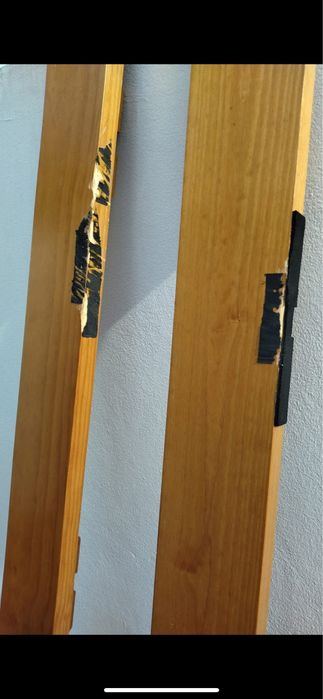 Cama solteiro em cerejeira