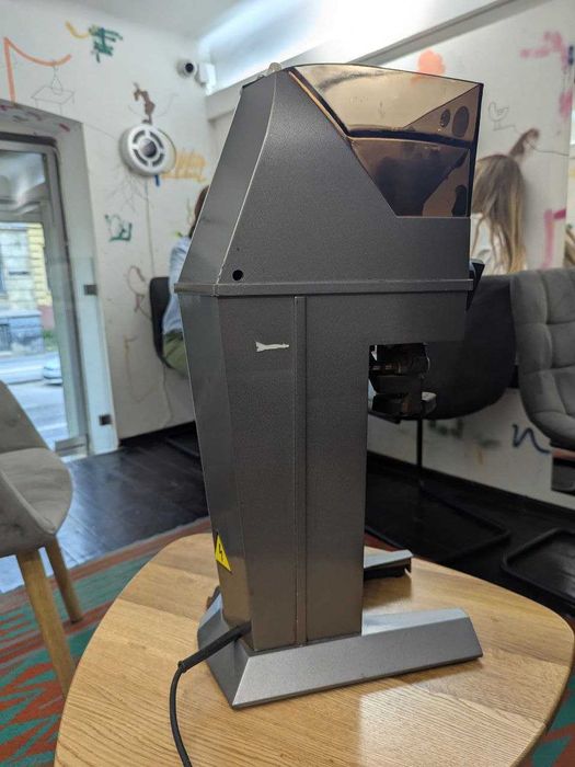 Кавомолка професійна Mahlkonig Guatemala, вживана