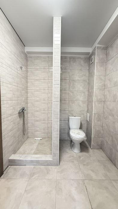 Таун з ремонтом та меблями, без комісії! Топ локація, поруч ВСЕ!