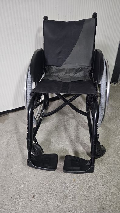 Cadeira de rodas kuschall ultra leve