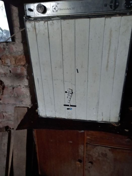 Продам авто холодильник Electrolux