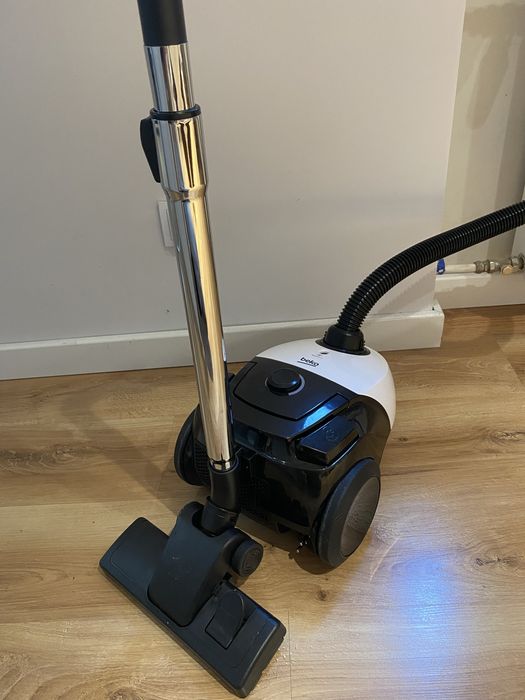 Odkurzacz BEKO VCC34801AW