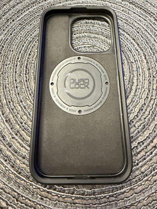 Quad Lock iPhone 15 PRO