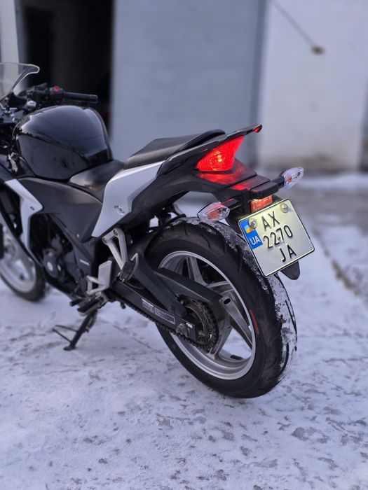 продам honda cbr 250r 2 ключа
