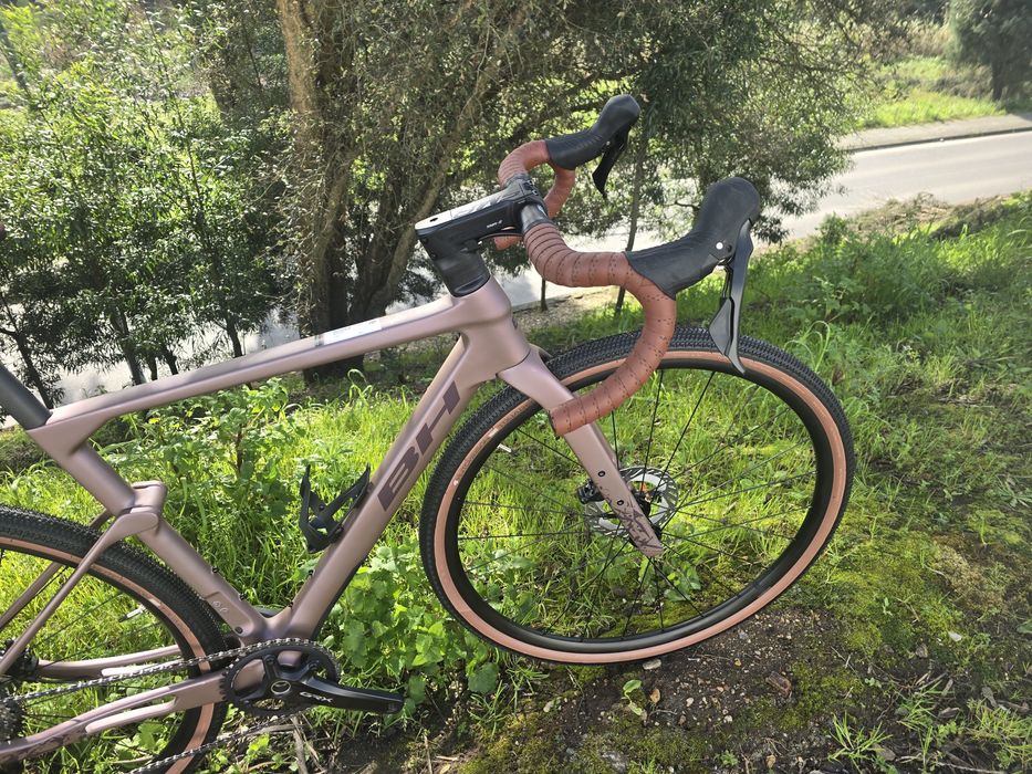 Bh gravelx carbono 12x1v grx