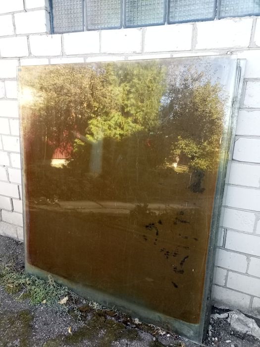 Скло для альтанок,вітрин,балконів