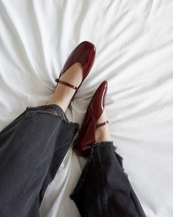 Жіночі лаковані туфлі Meideli (р. 36) 23 см