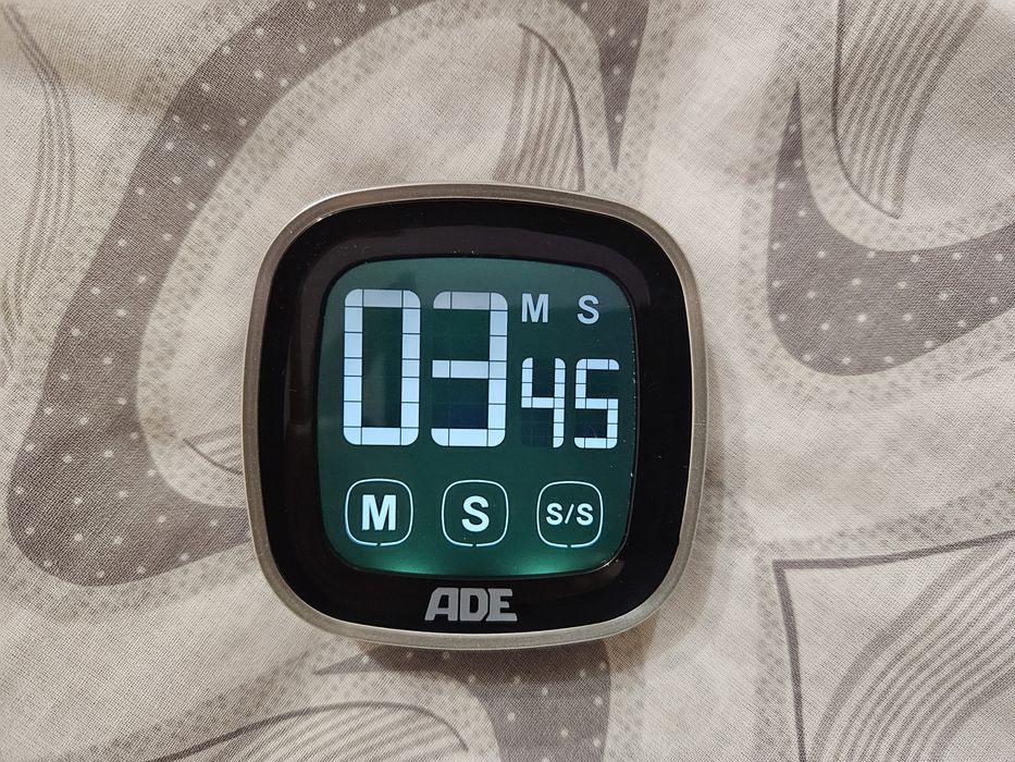 Цифровой таймер ADE digitaler timer TD 1302