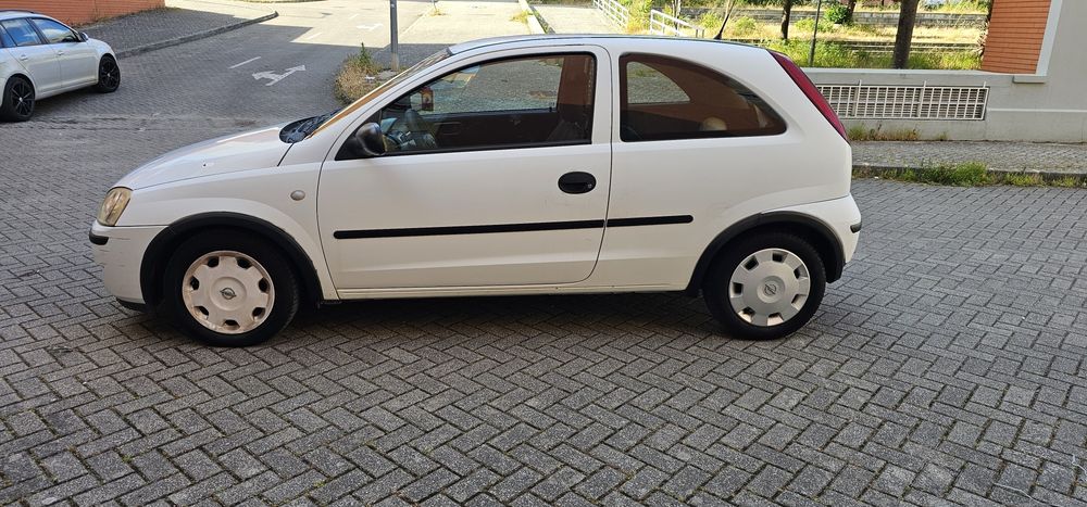 Opel corsa 1.3 cdti impecável a/c 06
