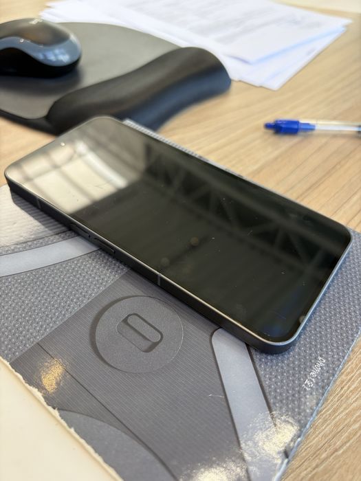 Nothing Phone 2 12GB/256GB 120hz Idealny czysty android