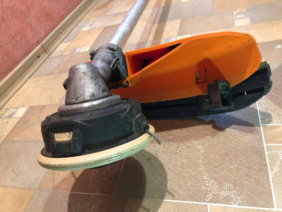 Мотокоса STIHL FS 350+Ремень Рюкзак,щиток,навушники,насадки.