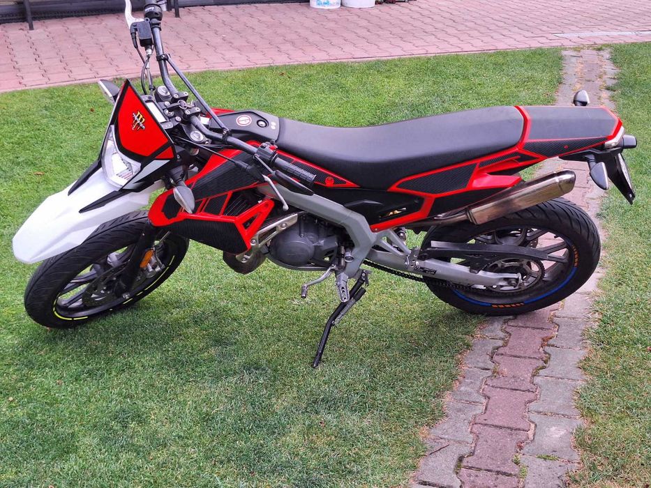 Sprzedam Aprilia SX50