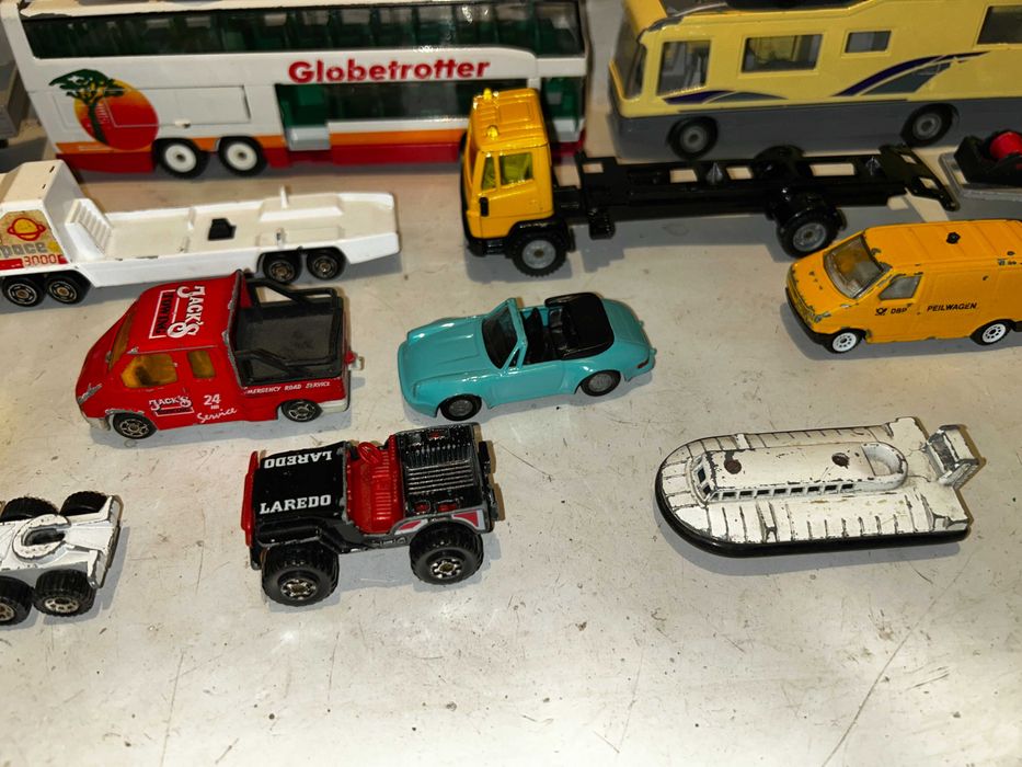 Autka,samochodziki MATCHBOX,Siku,MAJORETTE,Welly - 20 sztuk