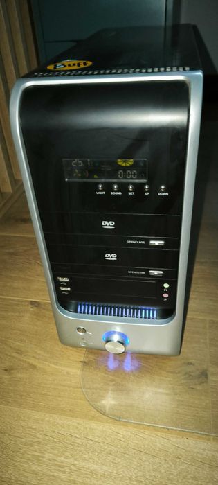 Komputer PC Intel Q8200 / 8GB RAM / GeForce 9800 GT