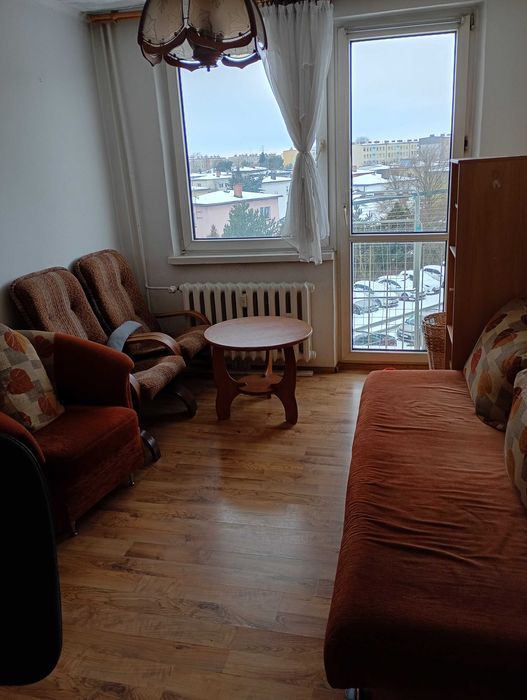 Sprzedam M-3 w centrum Knurowa 43m2