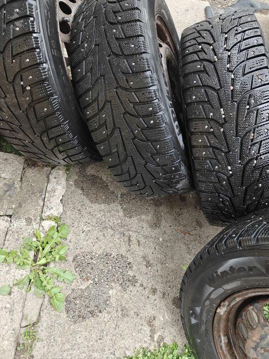 Зимню гуму hankook 195/65/15 з дисками