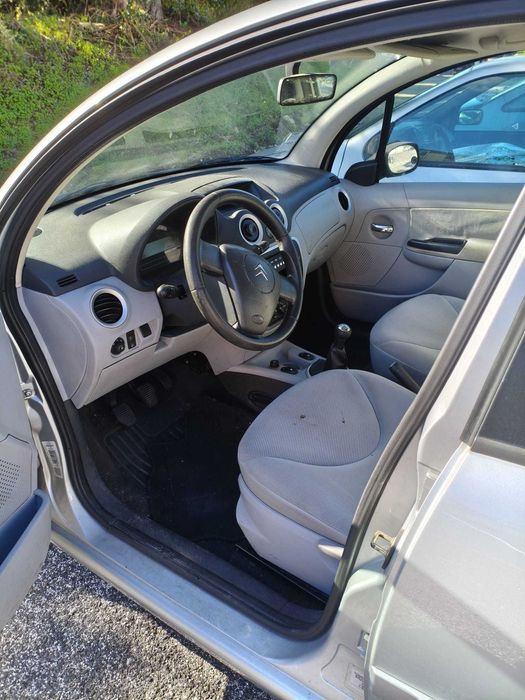 C3 2006 gasolina 1.1 145k km