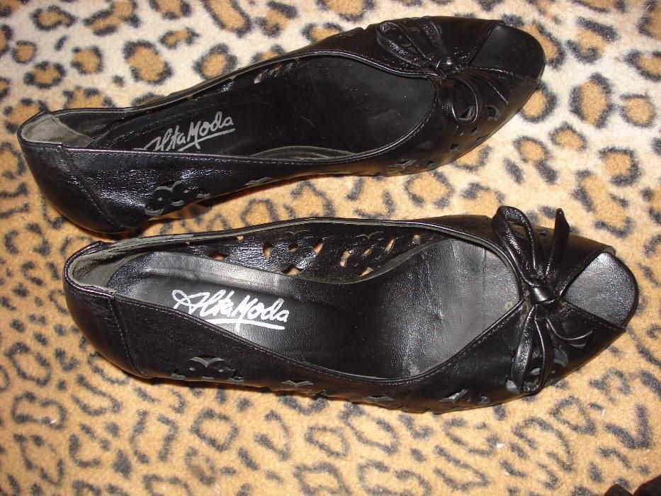 Sapatos de Senhora nº 38