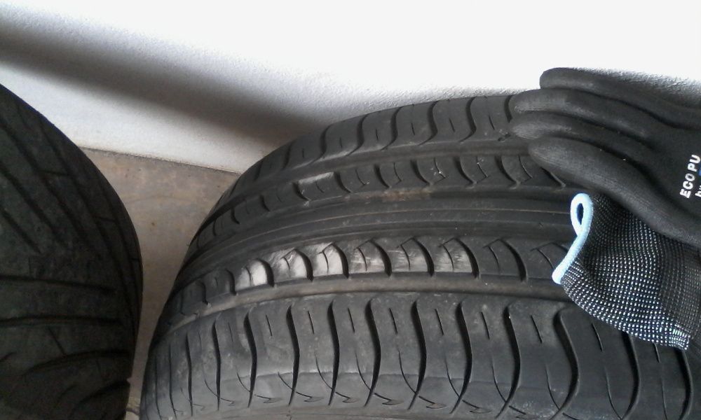 Pneus carro usado