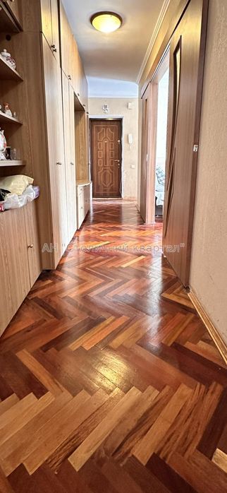 метро Лукʼянівська Тркімнатна Печенізька 1/7