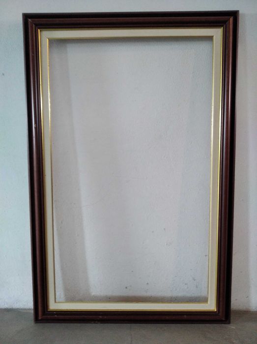 Large Classic Wooden Picture Frame, 118x78 cm