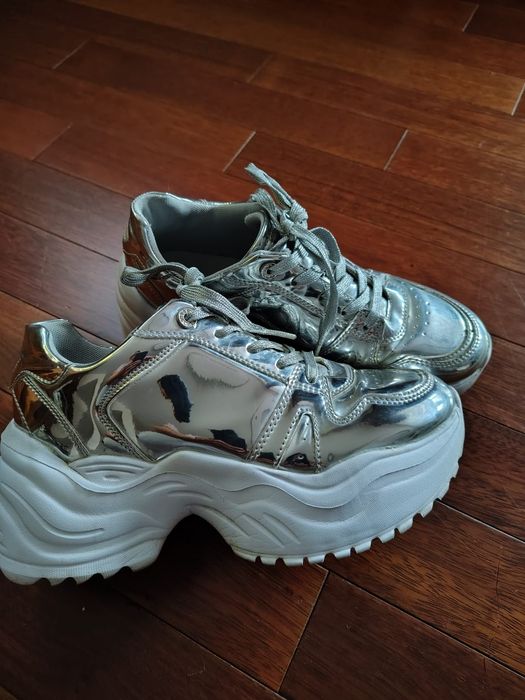 Srebrne sneakersy Deichmann by Rita Ora r. 39