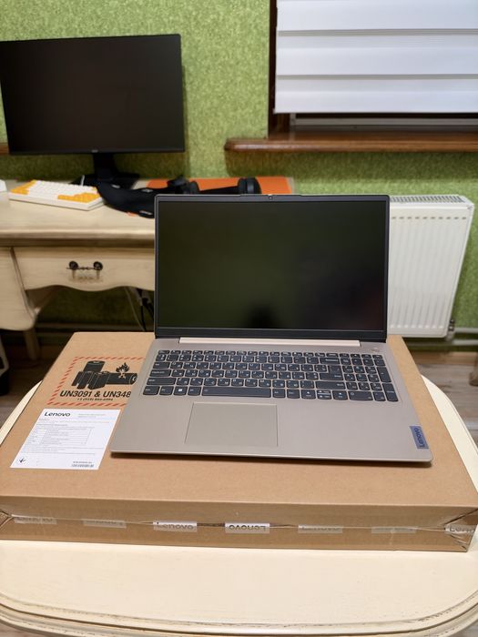 Ноутбук Lenovo IdeaPad 3 8gb ram