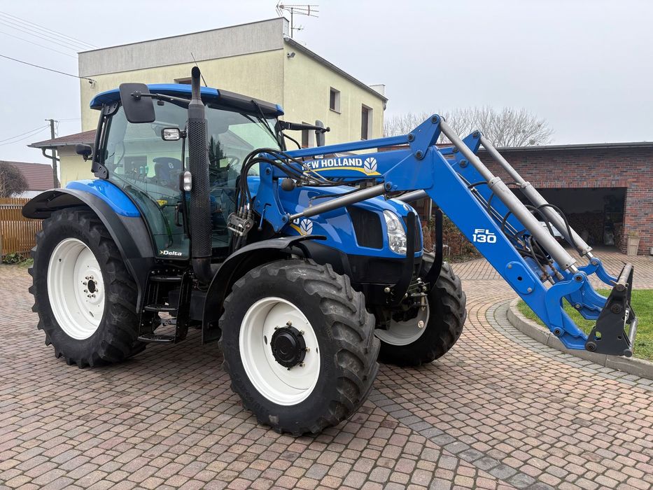 New Holland TS130 A  New Holland TS130 A , z ładowaczem, pneumatyka (TS135, TS115, T6050)
