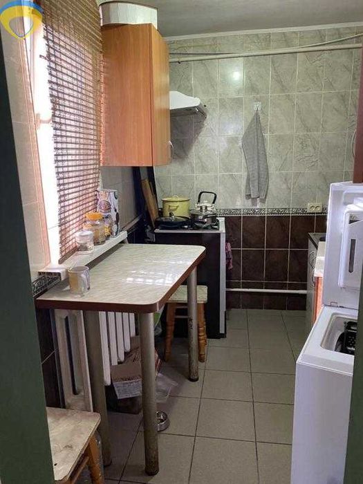 Небольшой дом с гостевым домиком рядом с парком 411-й батареи