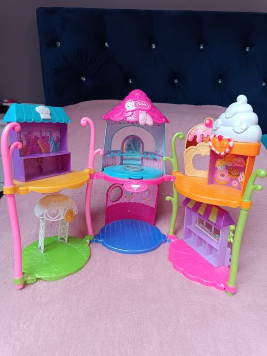 Domek, sklep barbie.