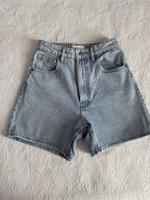 Шорты   Джинсовые Zara  , красивого голубого цвета