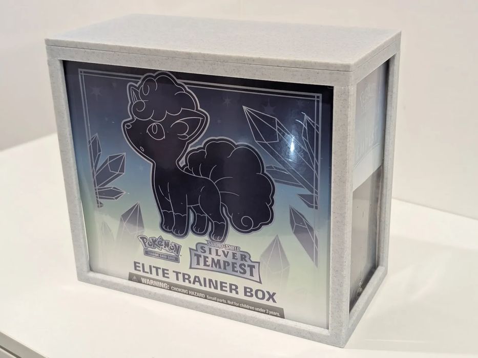 Proteção Caixa Pokémon ETB - Empilhável