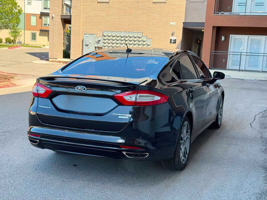 Ford Fusion Titanium      2014
