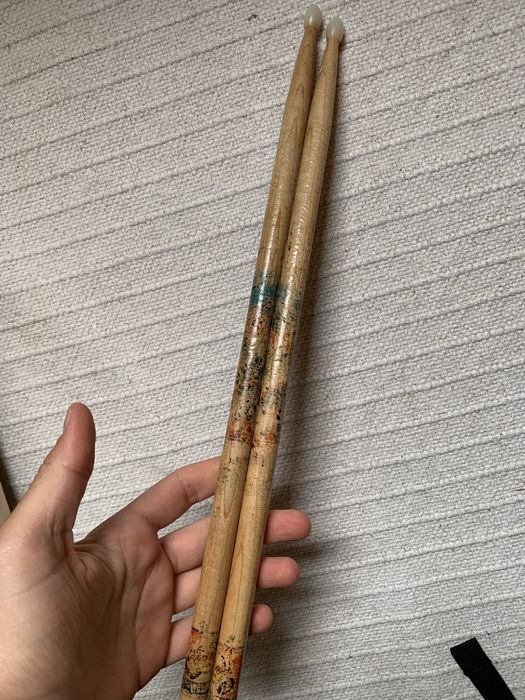 REMO Practice Pad 6” + Hard Rock Café Drumsticks