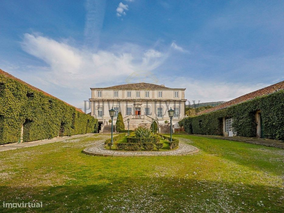 Quinta senhorial com Palácio séc. XVIII - Torres Vedras