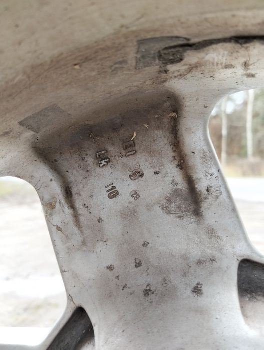 продаж титанів R 15 ширина 20 см 5 шпильок вироблені в німечині