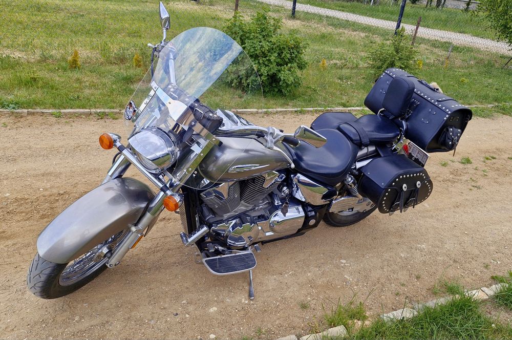 Honda VTX 1300 2007 + kurtka, spodnie 2 kaski