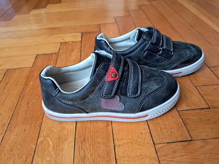 Buty na sportowo i elegancko 31