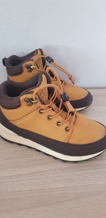 Buty firmy Bejo roz.29