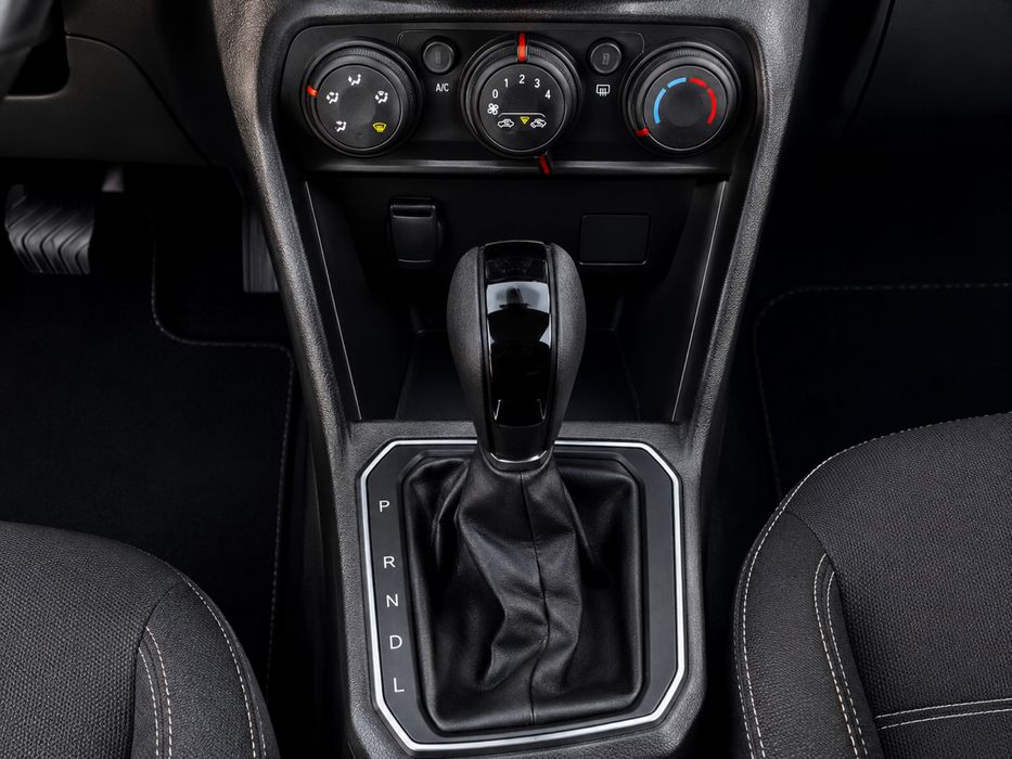 Dacia Sandero Stepway 1.0 TCe 91cv Automático – 2023 | Apenas 28.000 km